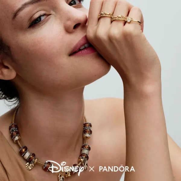 Anhänger*Pandora Disney Charm-Anhänger Villains Böse Königin Apfel Vergoldet 763421C01